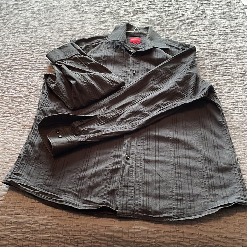 Reporte collection men’s dress shirt long sleeves.